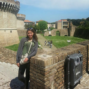 Meet your Posher, Caitlin